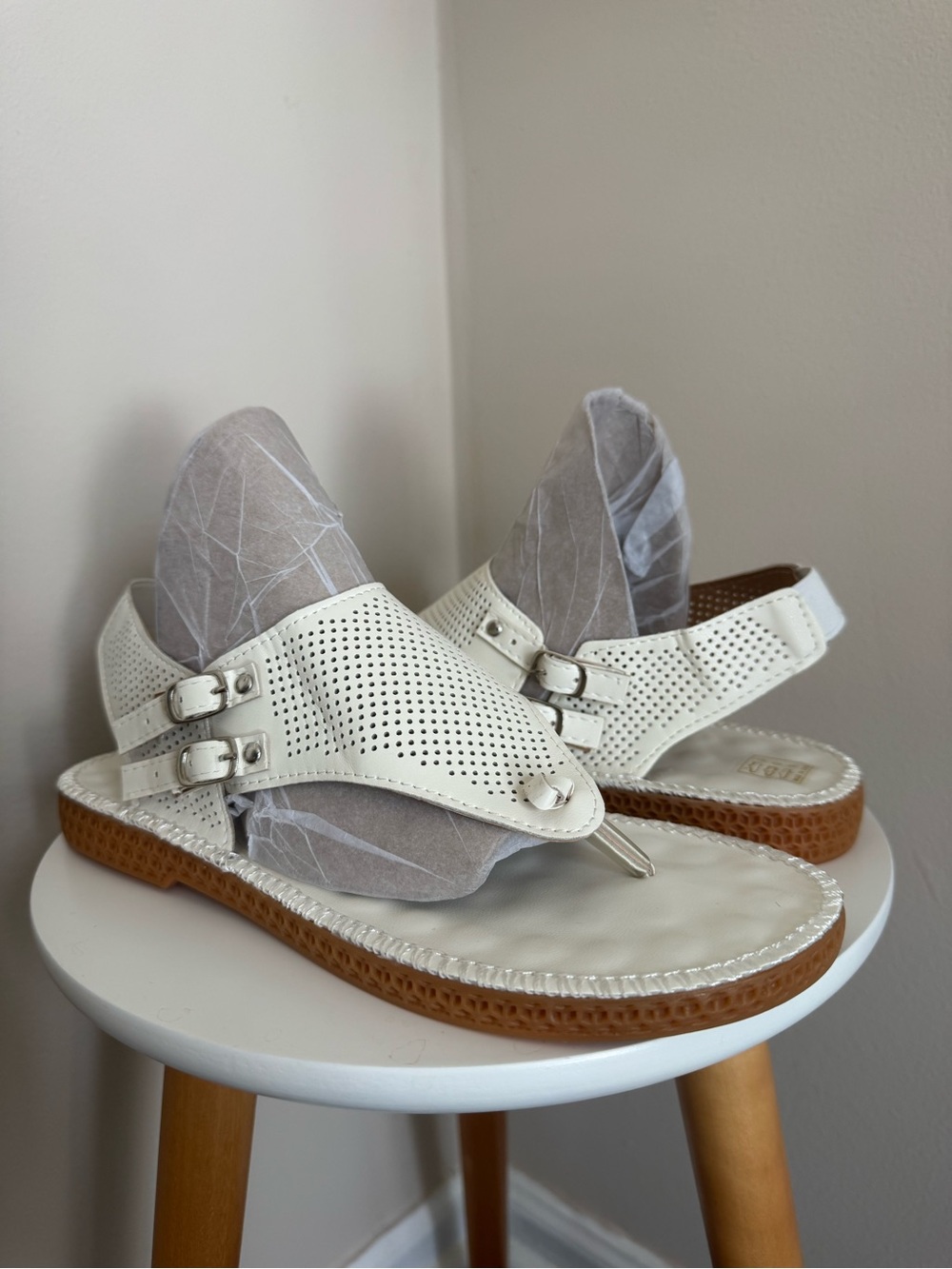 Women's White Perforated Leather Thong Sandals with Buckle Straps